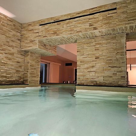Villa Mairi - 2 Private Pools & Game Room Near Athens Саламис Экстерьер фото